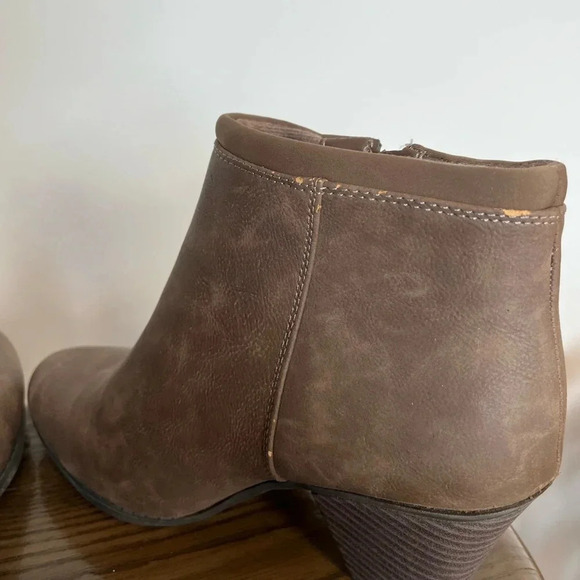 Dr. Shcoll’s brown tan booties size 6.5 - Picture 7 of 11